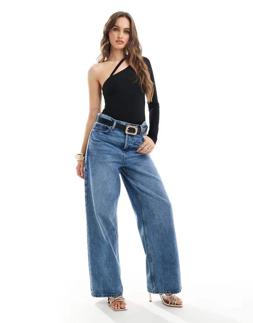 CZARNE BODY ASYMETRIA 