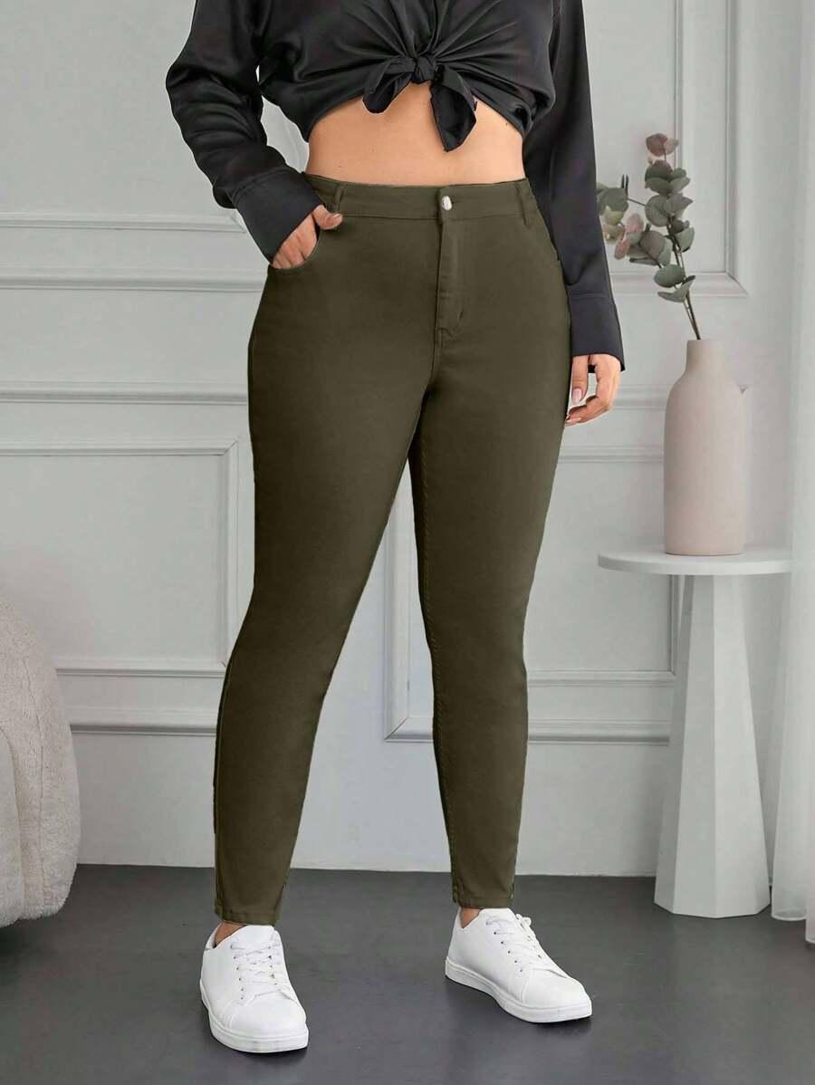 zielone spodnie jeansowe