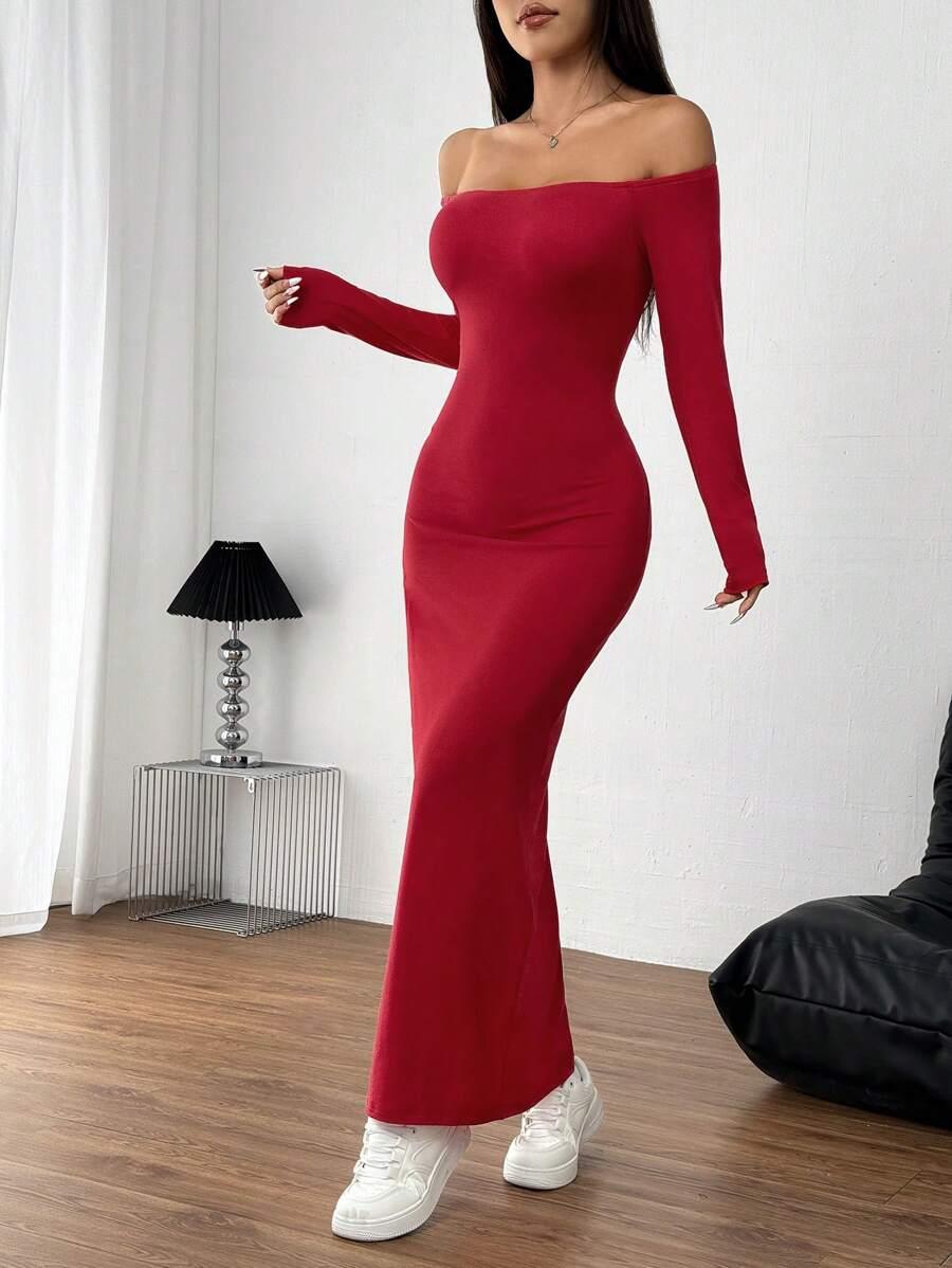czerwona maxi sukienka 