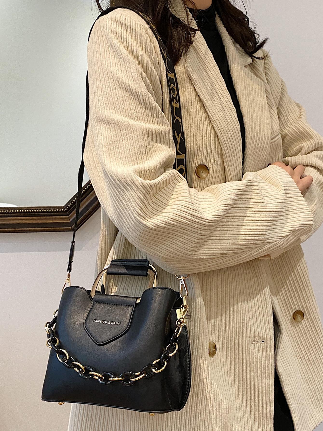 czarna torebka crossbody