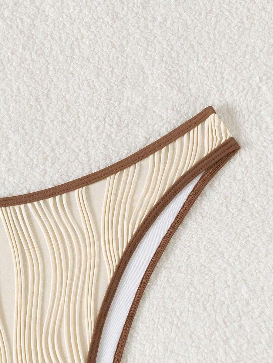 DÓŁ OD BIKINI