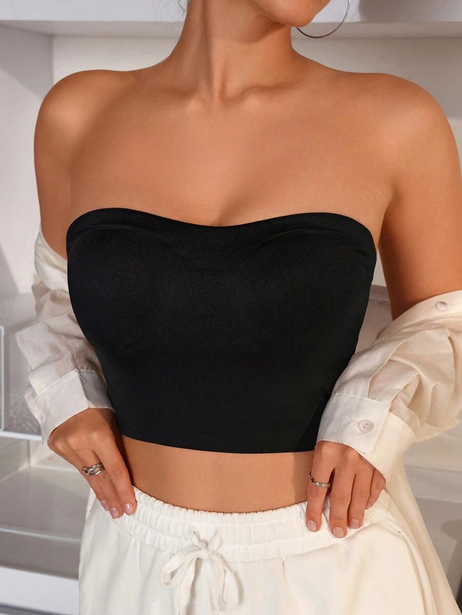 Czarny bezszwowy top