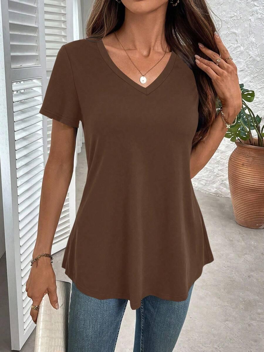 brązowa bluzka v-neck