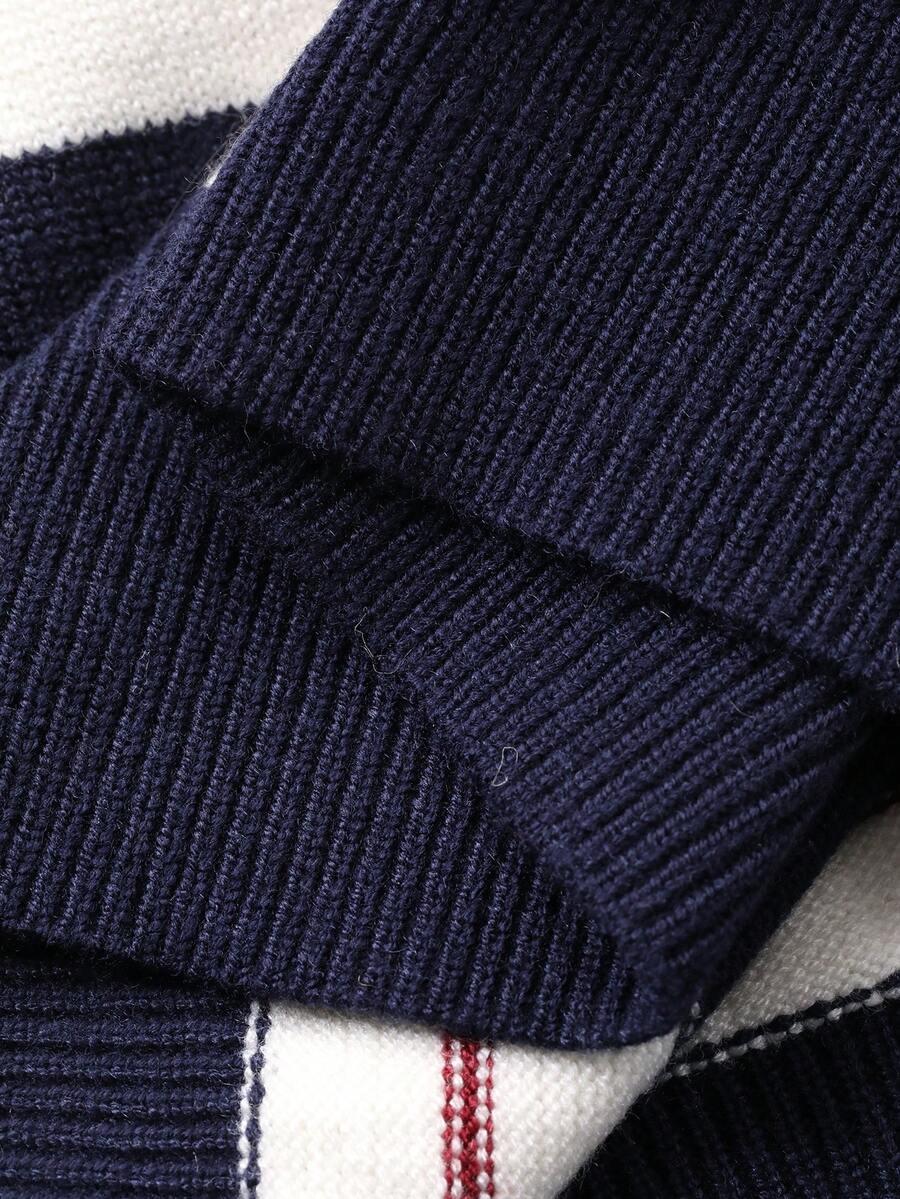 sweter wzór paski kołnierzyk 