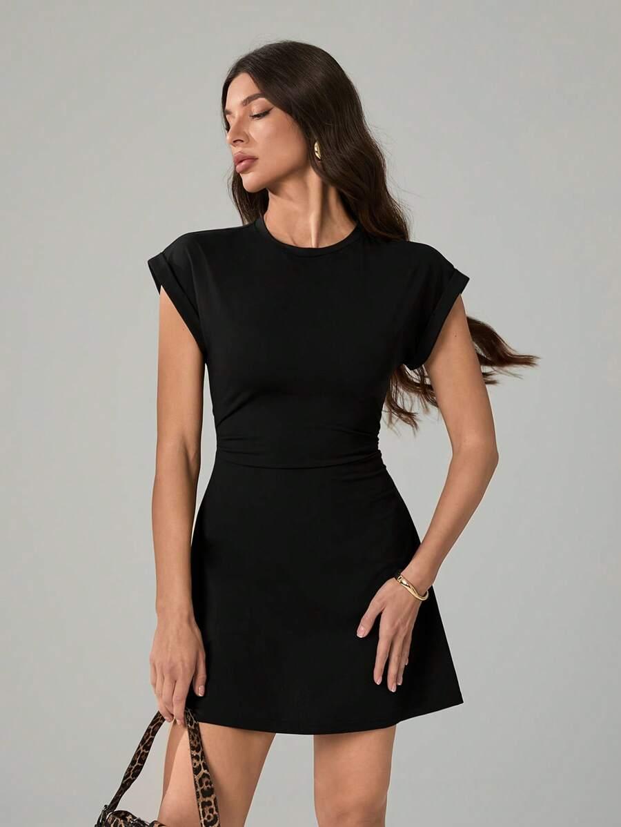 czarna mini sukienka