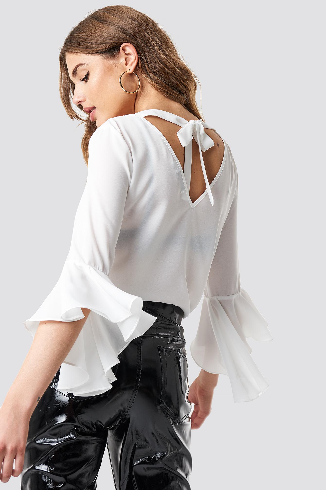 BIAŁA BLUZKA V-NECK
