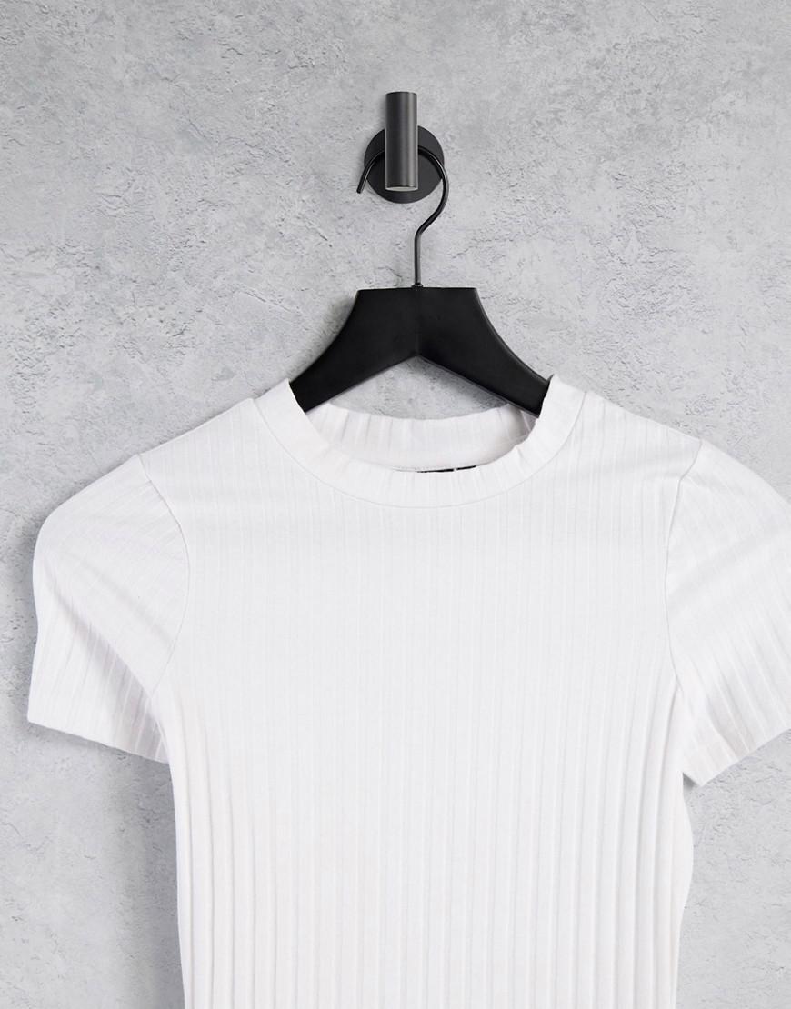 BIAŁY TOP BASIC 