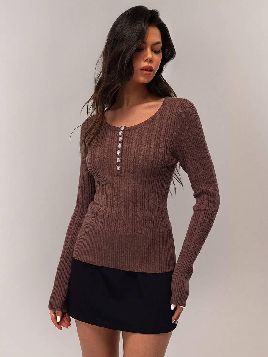 WISKOZOWY SWETER DAMSKI Z OKRĄGŁYM DEKOLTEM