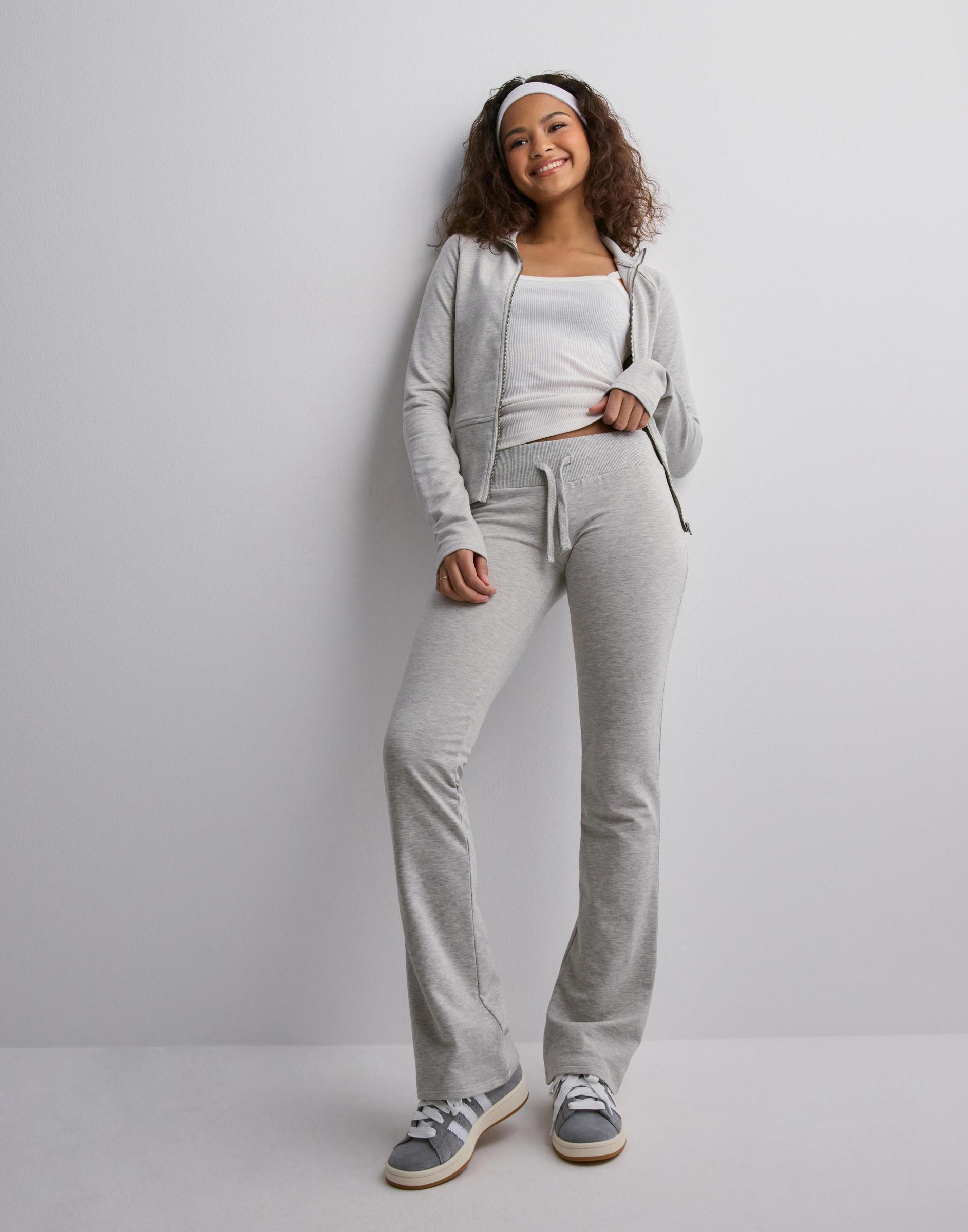 ROZPINANA SZARA BLUZA