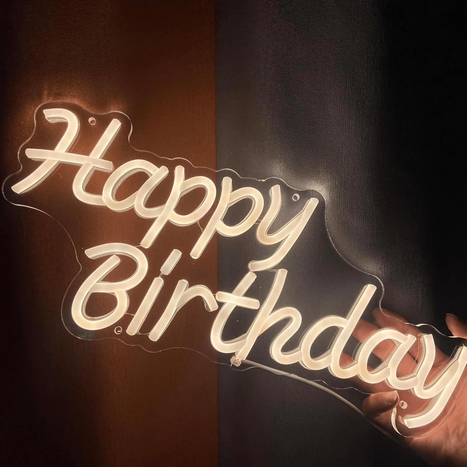 napis HAPPY BIRTHDAY dekoracja