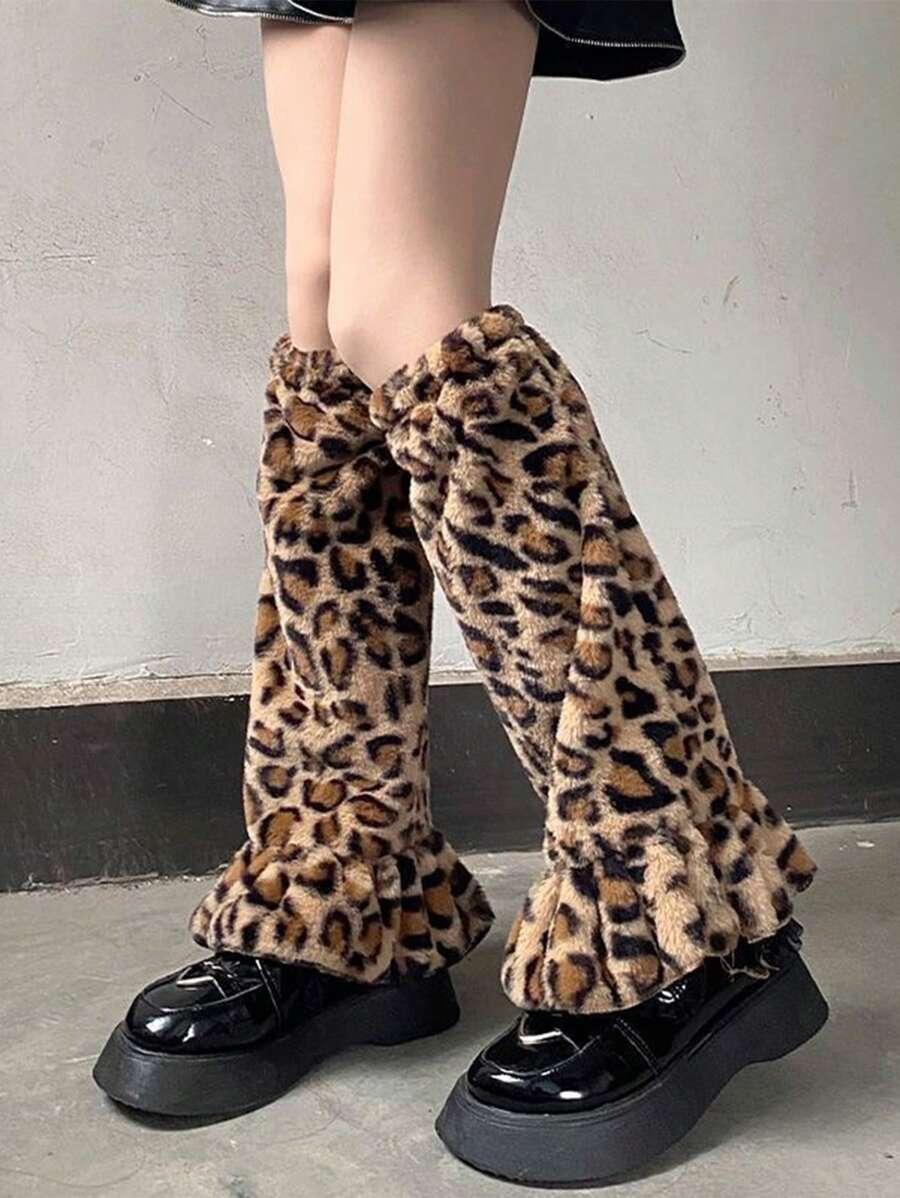 OCIEPLACZE NA NOGI animal print