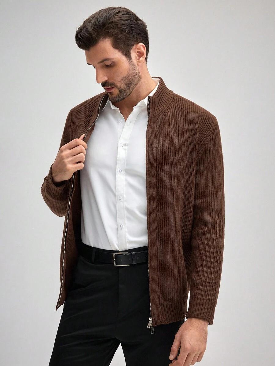 brązowy sweter zamek