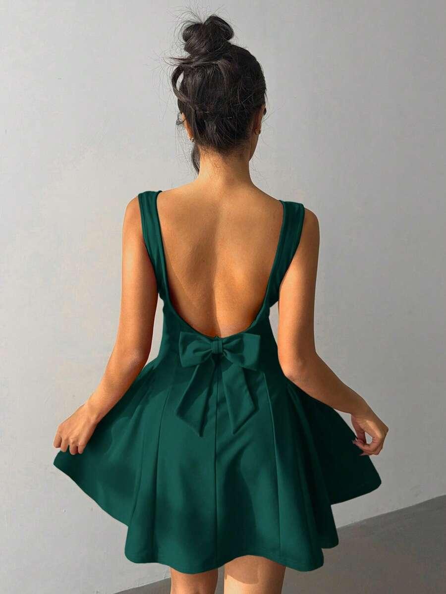 zielona mini sukienka