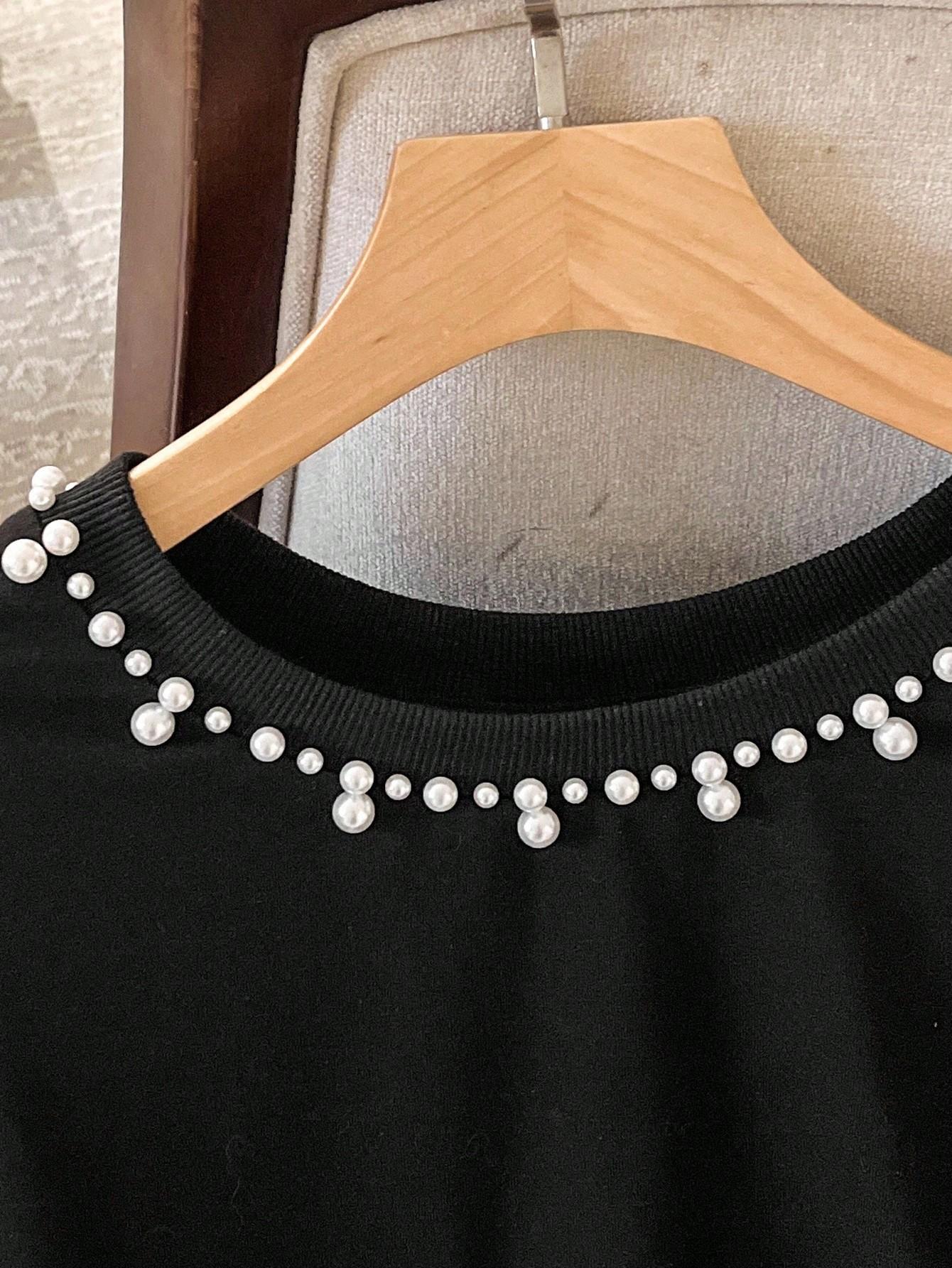 CZARNA BLUZA ZDOBIENIE