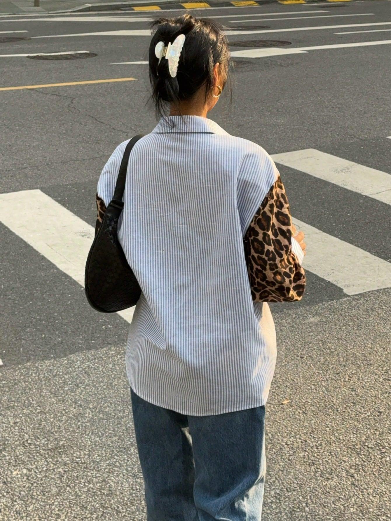 NIEBIESKA KOSZULA PASKI PANTERA