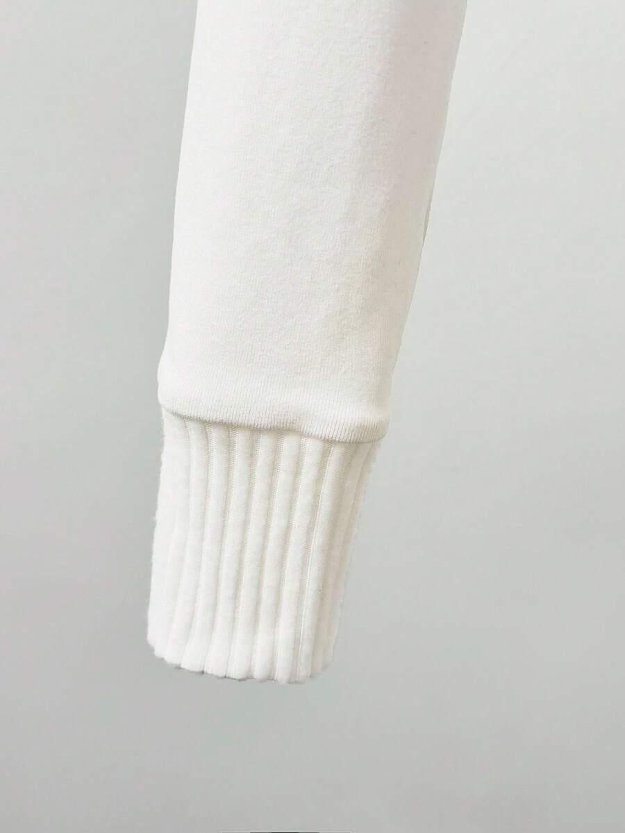 biały sweter długi rękaw