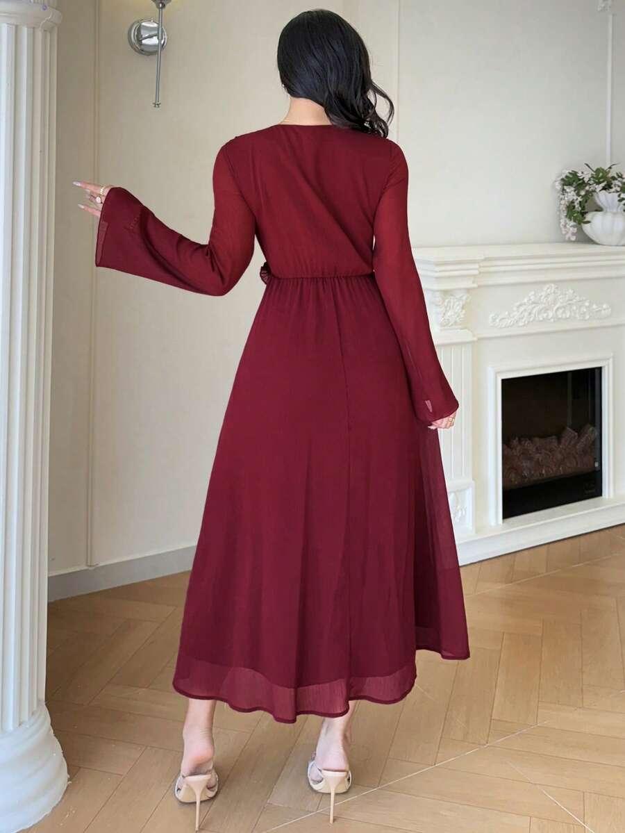 maxi sukienka długi rękaw v neck falbana 
