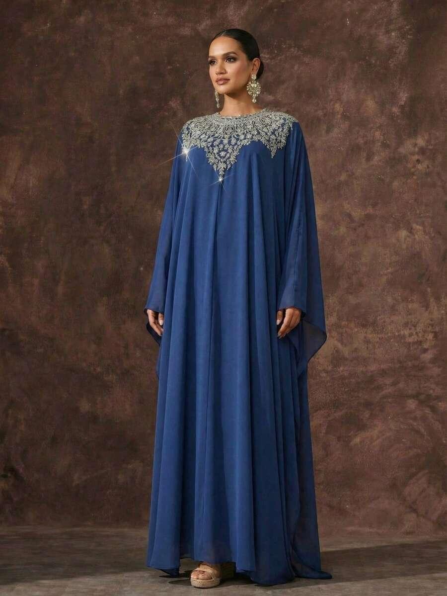 niebieska maxi sukienka