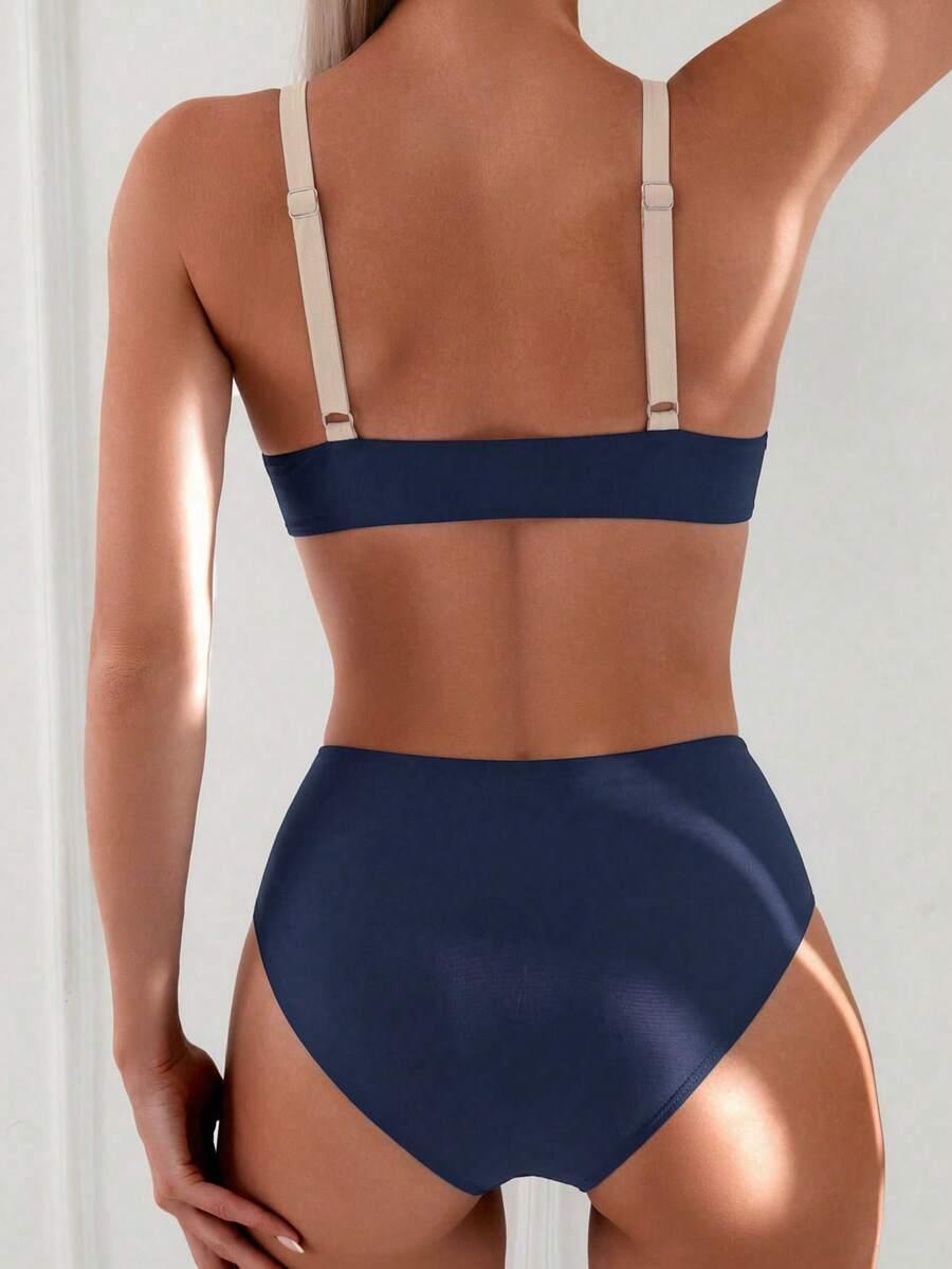dwuczęściowy strój kąpielowy