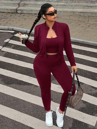 czerwony komplet top bluza legginsy