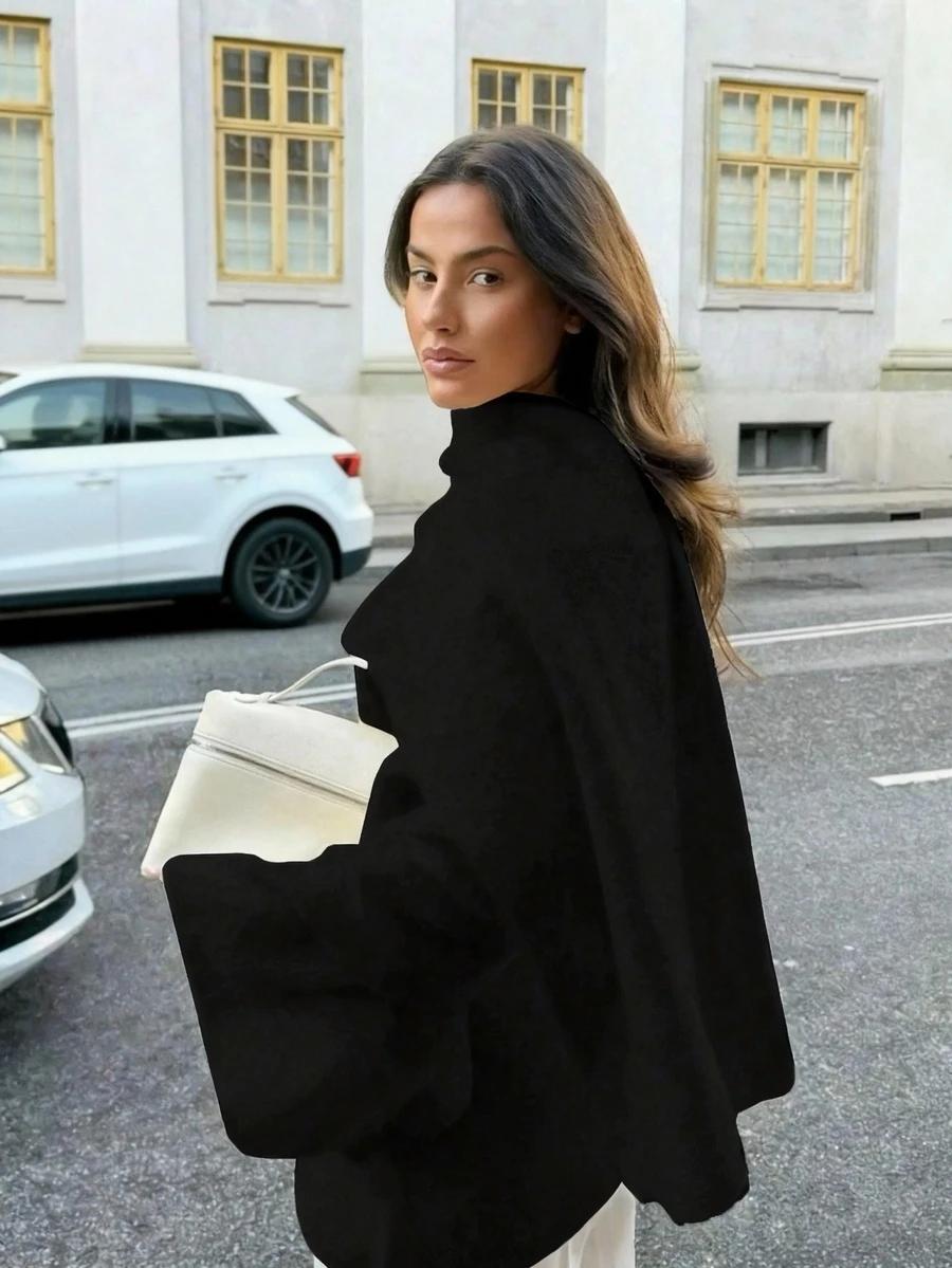 CZARNY DZIANINOWY SWETER