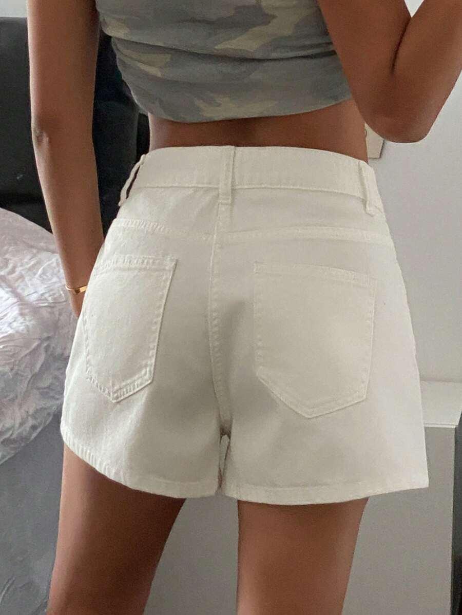 BIAŁE SPODENKI JEANS