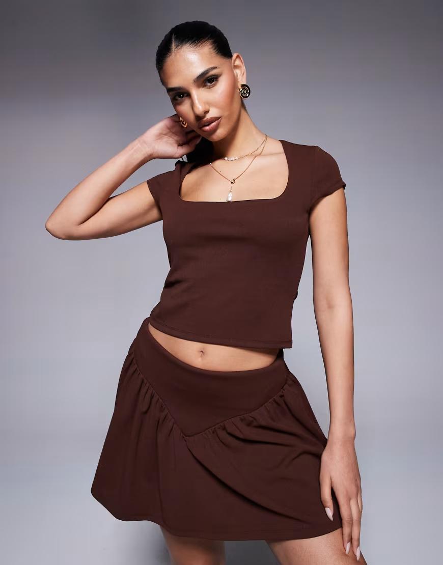 BRĄZOWY TOP BASIC
