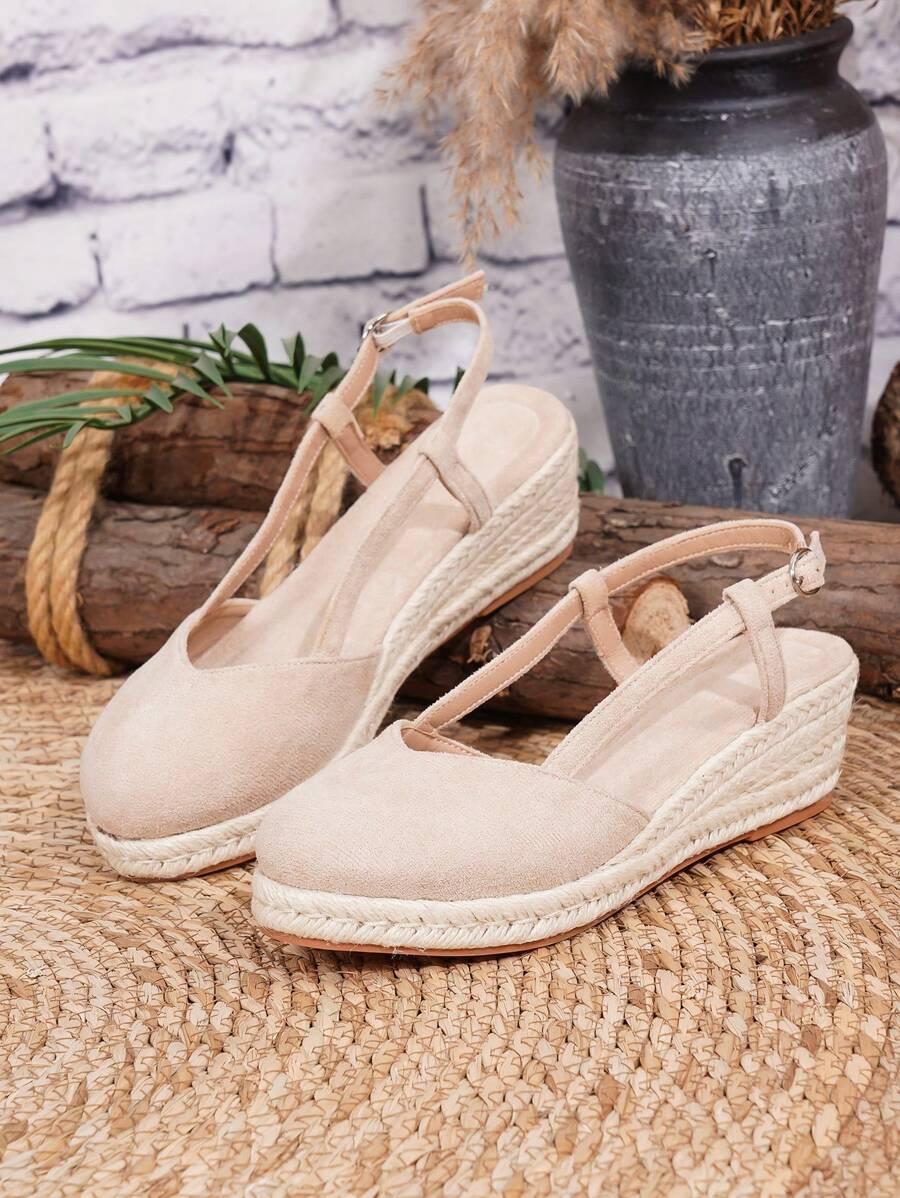ESPADRYLE NA KOTURNIE