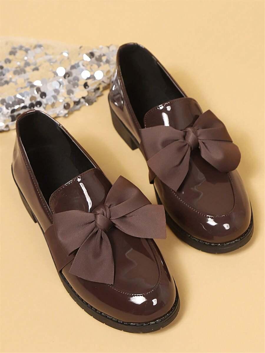 BRĄZOWE MOKASYNY KOKARDY