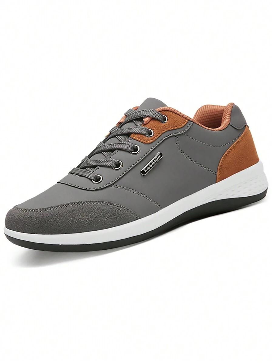 szare buty sportowe