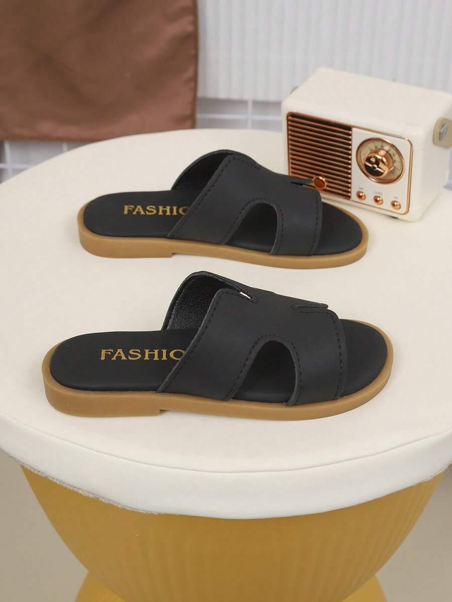 czarne klapki casual