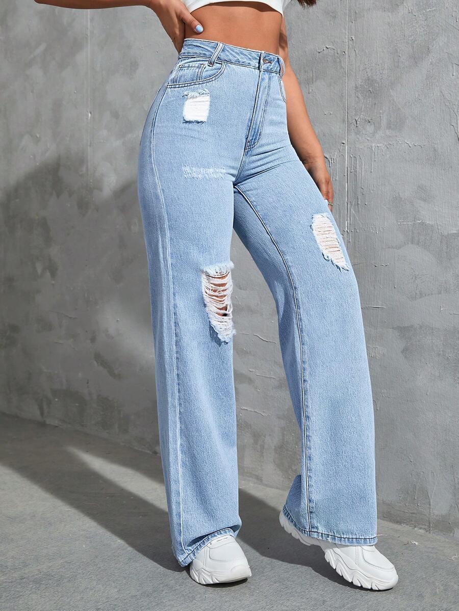 niebieskie spodnie jeans