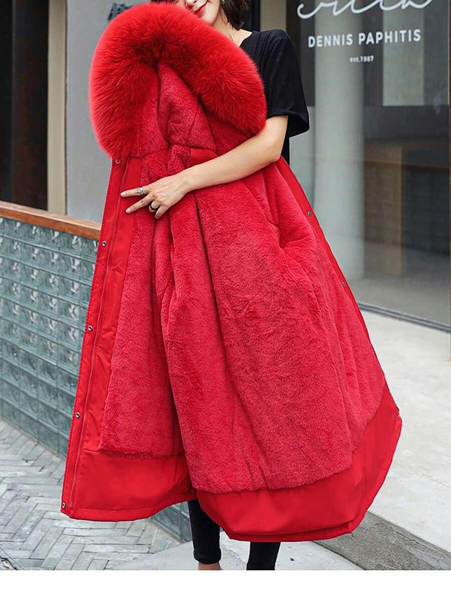 czerwona kurtka kaptur
