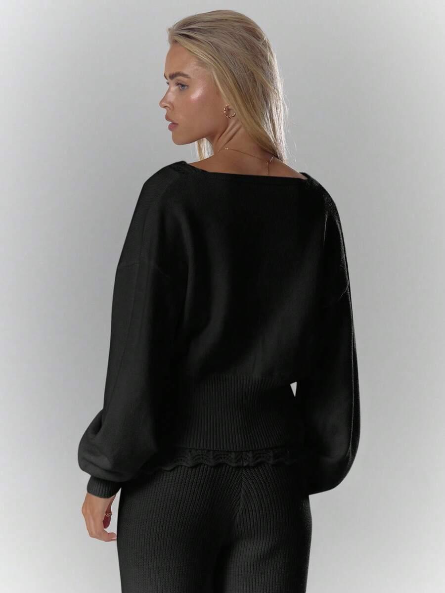 CZARNY SWETER V-NECK