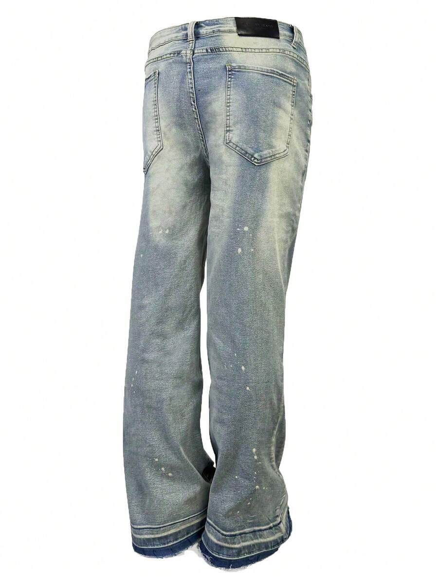 niebieskie spodnie jeans