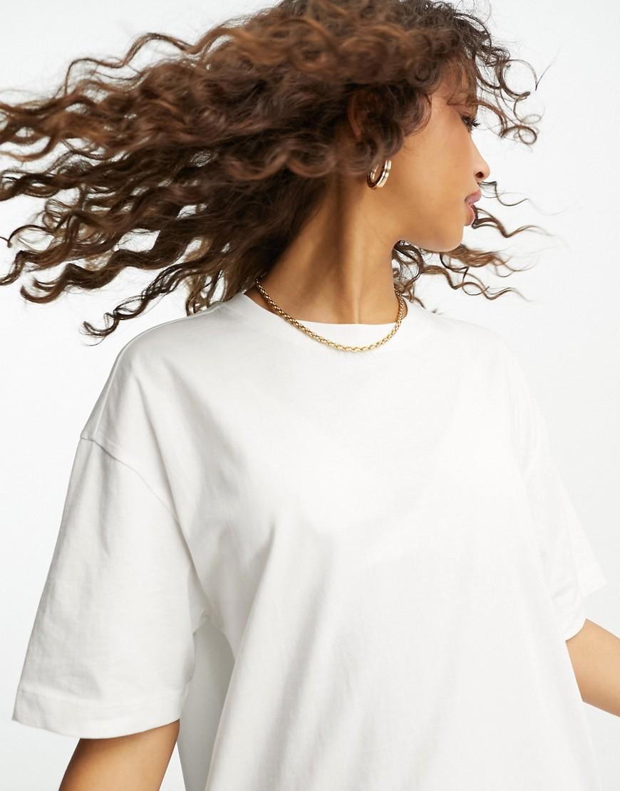 BIAŁY T-SHIRT OKRĄGŁY DEKOLT