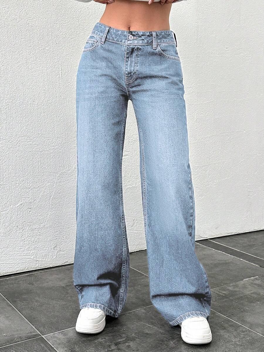niebieskie jeansy casual