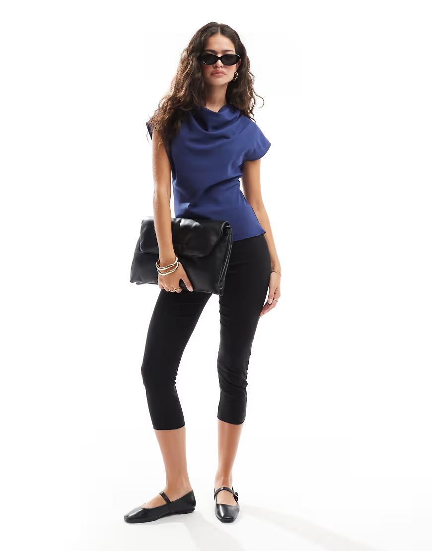 GRANATOWY TOP BASIC