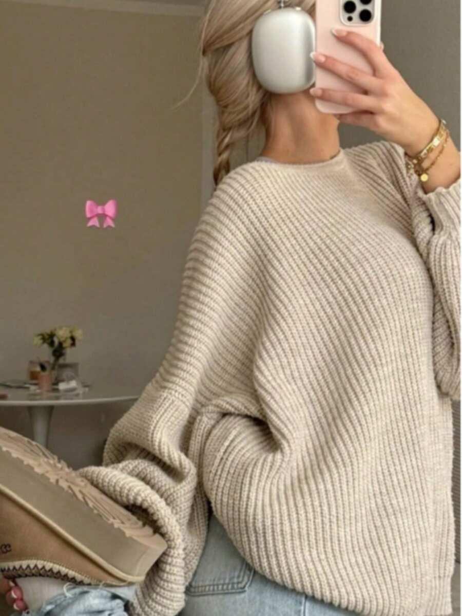 beżowy sweter prążki
