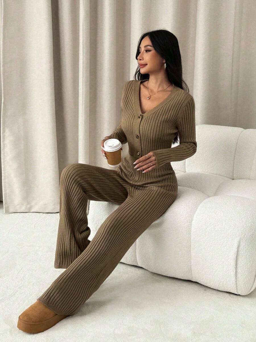 SWETER SPODNIE KOMPLET