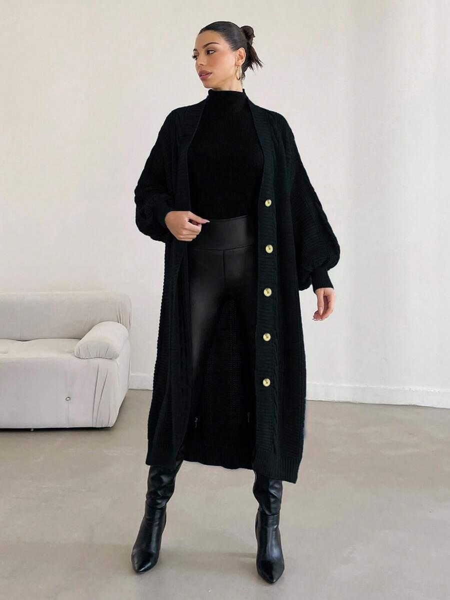 czarny sweter kardigan