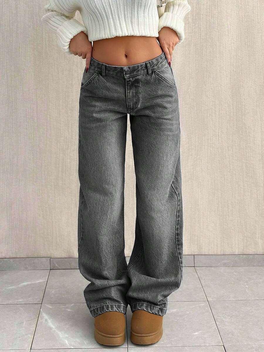 szare jeansy kieszenie 