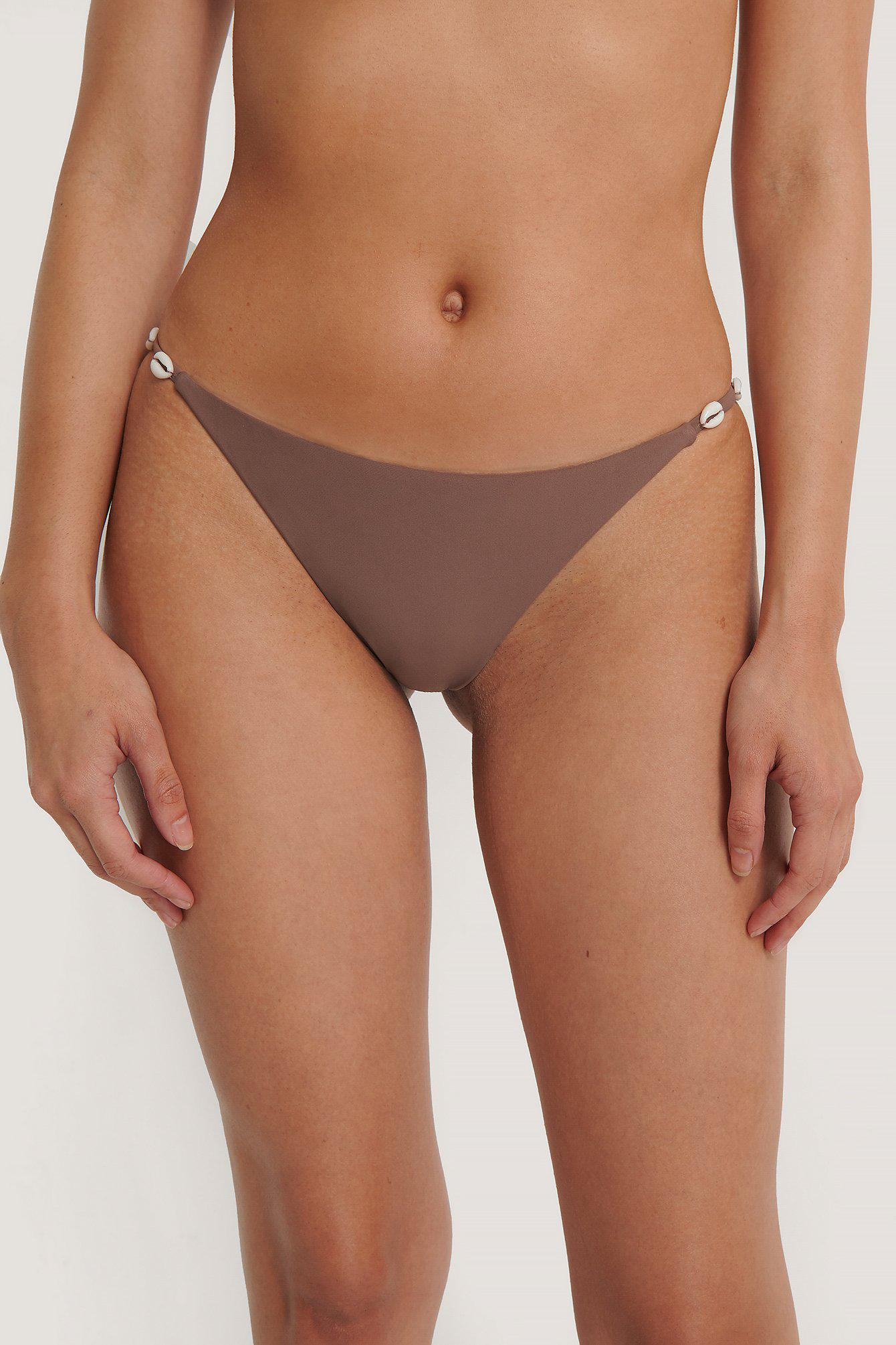 DÓŁ OD BIKINI ZDOBIENIE MUSZELKI