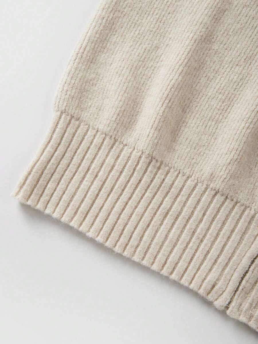 BEŻOWY SWETER ZAMEK