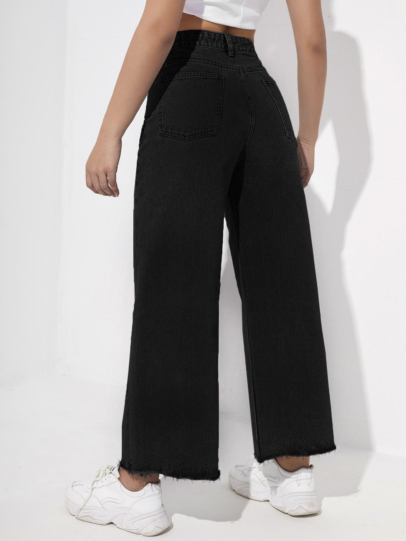 CZARNE SPODNIE JEANS ZAMEK