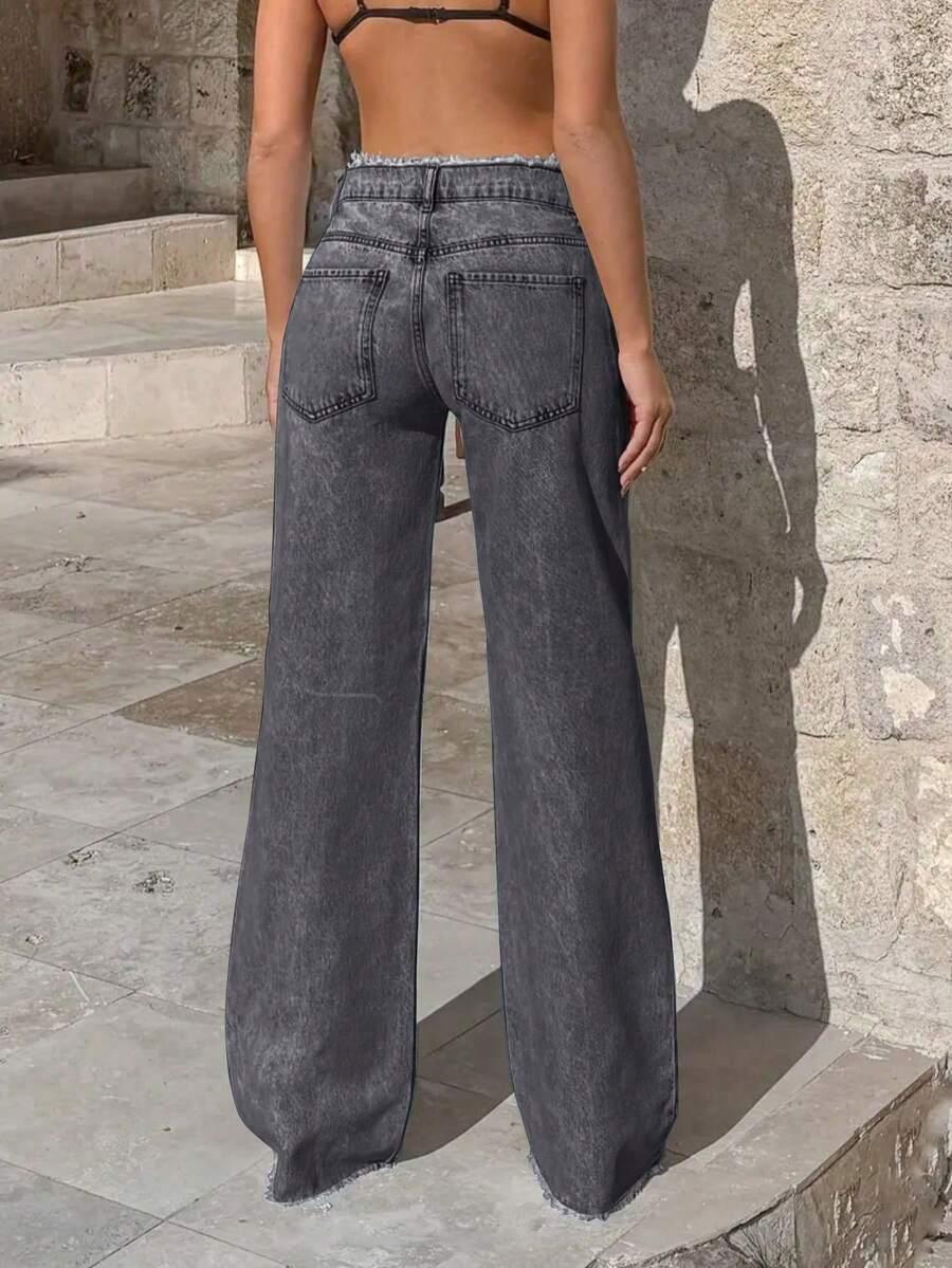 szare spodnie jeans