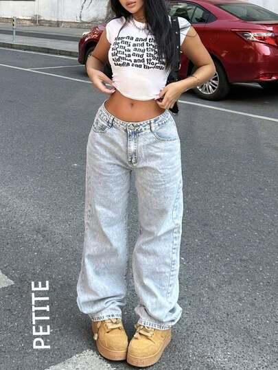 niebieskie spodnie jeans 