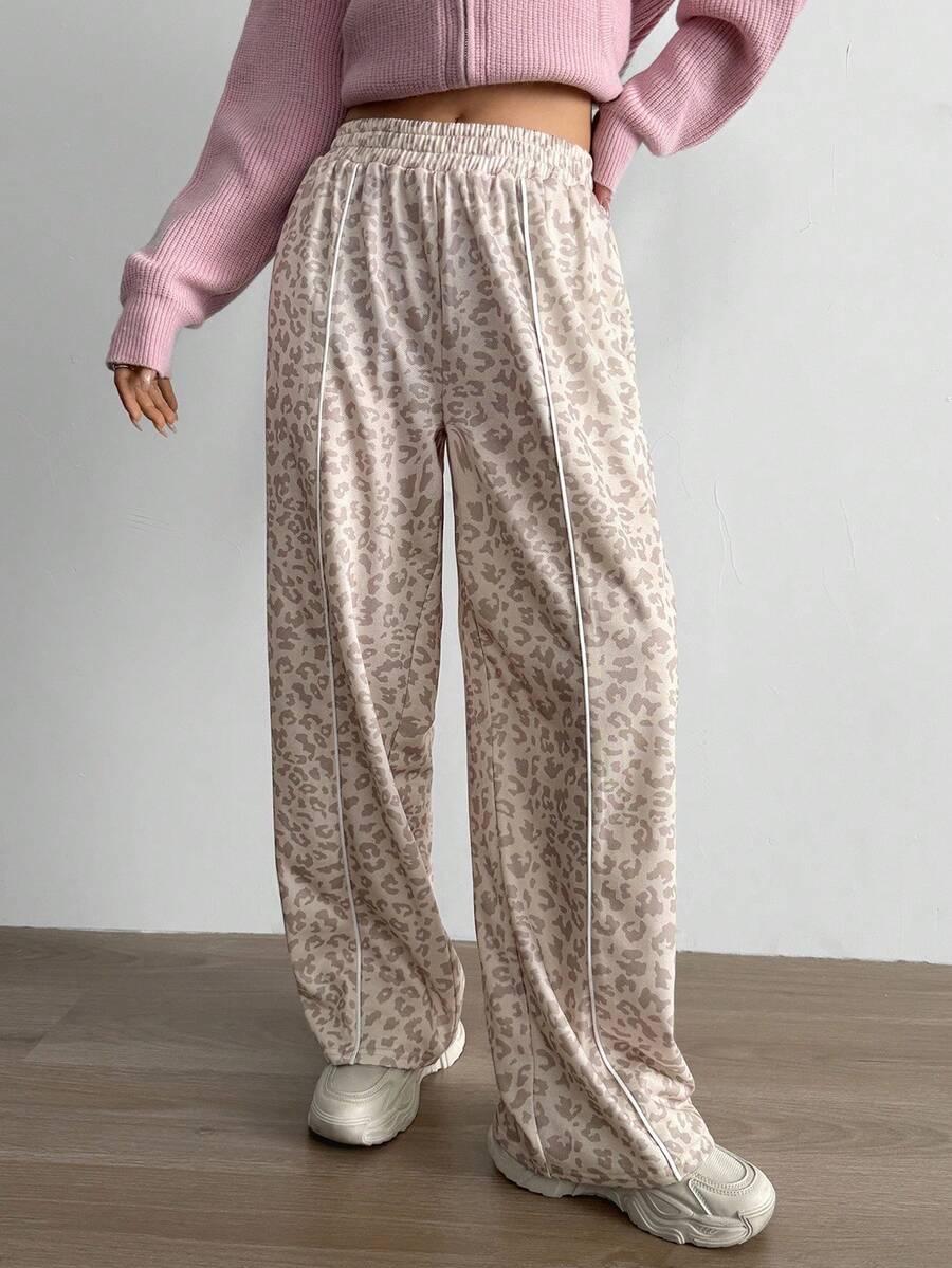 BEŻOWE SPODNIE DRESOWE ANIMAL PRINT