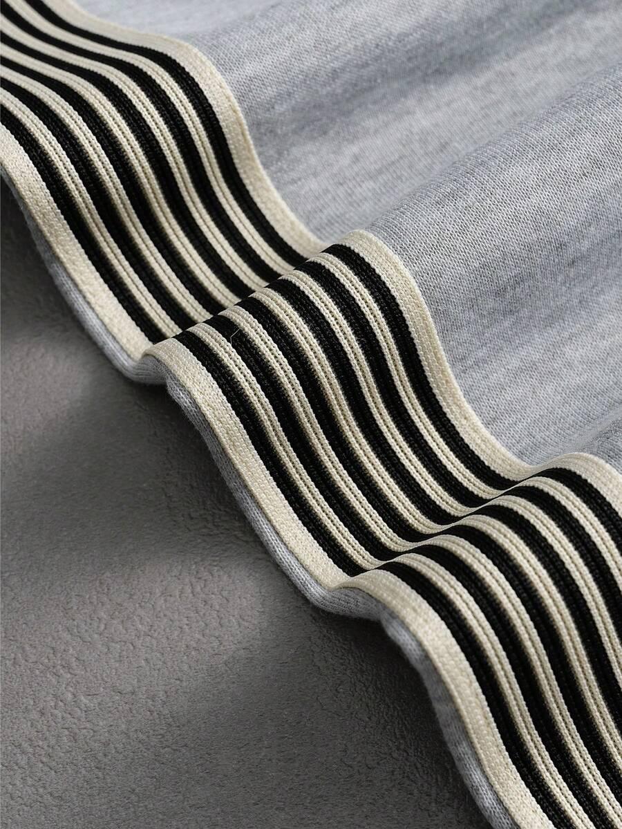 BLUZA Z KAPTUREM ZIP