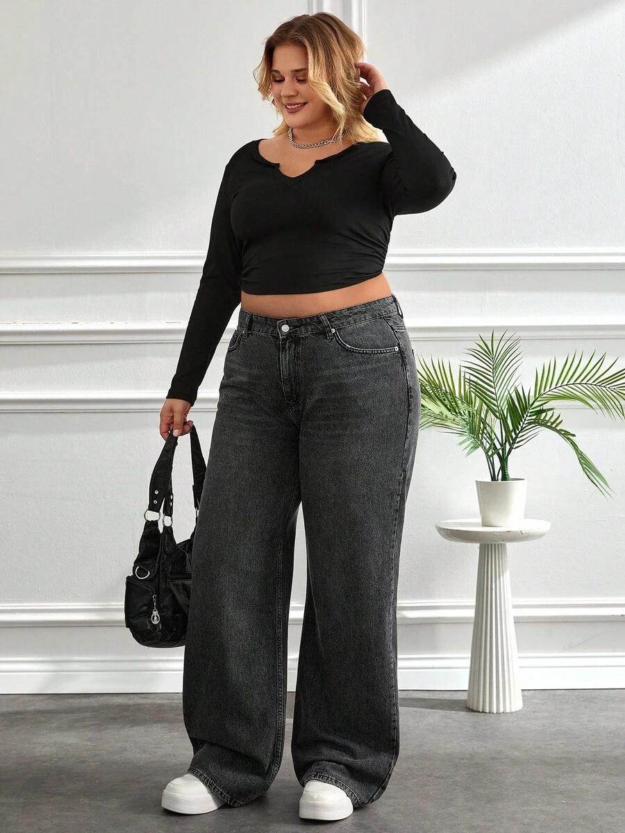 szare spodnie jeans